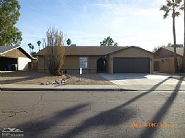 3 Bed 2 Bath New Remodeled in Phoenix, AZ