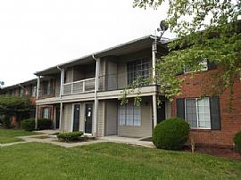 Carmel Creek Apartments  in Indianapolis, IN