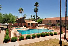 Bella Vista Townhomes in Tucson, AZ (Photo 6 of 6)