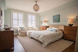 Charming and Spacious Furnished Apartment in Pacific Heights in San Francisco, CA (Photo 8 of 10)