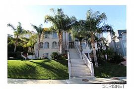 The House Everyone Wants in Chatsworth, CA