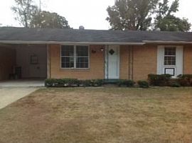 Ranch-Style Home with Approx 1300 Sq Ft. Hardwood in Augusta, GA