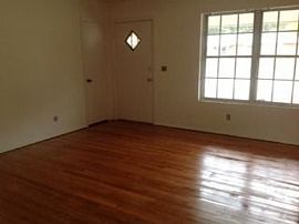 Ranch-Style Home with Approx 1300 Sq Ft. Hardwood in Augusta, GA (Photo 2 of 7)