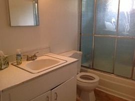 Ranch-Style Home with Approx 1300 Sq Ft. Hardwood in Augusta, GA (Photo 6 of 7)