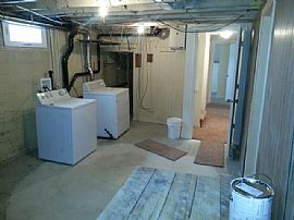 House-3 Bedrooms, 2 Bathrooms, Built in 1940, Approx 2200 Sq. F in Salt Lake City, UT (Photo 5 of 6)