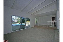 Great Family Home in Chatsworth, CA (Photo 4 of 7)