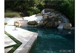Stunning 6 Bedroom Home with Pool! in Calabasas, CA (Photo 2 of 8)