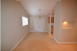 Wonderful 4 Bedroom Home! in Reseda, CA (Photo 2 of 7)