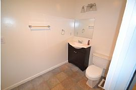 Wonderful 4 Bedroom Home! in Reseda, CA (Photo 5 of 7)