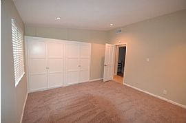 Wonderful 4 Bedroom Home! in Reseda, CA (Photo 6 of 7)