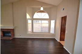 Stunning Big  in Santa Clarita, CA (Photo 7 of 9)