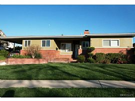 A Nice Home in Tarzana, CA (Photo 5 of 5)