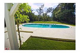 A Lovely Tarzana Home in Tarzana, CA (Photo 4 of 10)