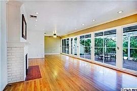 Lovely Pasadena 3 Bedroom Home!! in Pasadena, CA (Photo 4 of 6)