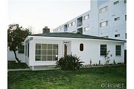 Little White House For Lease in Sherman Oaks, CA