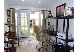 Look at This House in Sherman Oaks, CA