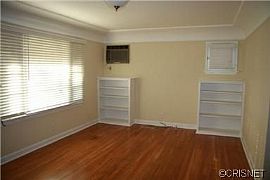 Look at This Home !  in Burbank, CA (Photo 5 of 10)