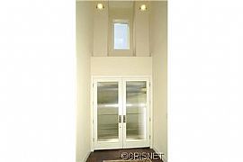 Come See This House in Studio City, CA (Photo 6 of 8)