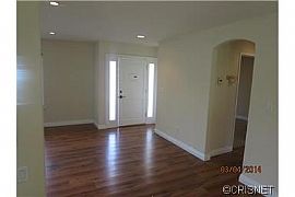 Perfect Little Home in West Hills, CA (Photo 4 of 6)