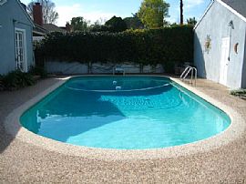 Home You Don'T Want to Miss! in Van Nuys, CA (Photo 11 of 11)