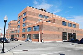 Luxury Loft 1br/ 1ba with Den in Baltimore, MD