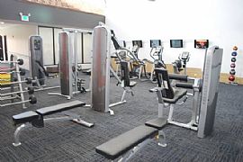 Luxury Loft 1br/ 1ba with Den in Baltimore, MD (Photo 3 of 7)