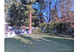 You Want This Home!! in Tarzana, CA (Photo 7 of 7)