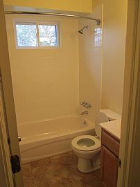 100% Renovated 1 Bedroom Apartment Homes in Baltimore, MD (Photo 3 of 12)