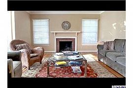 Beautiful 2 Bedroom Home  in Altadena, CA (Photo 5 of 9)