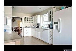 Beautiful 2 Bedroom Home  in Altadena, CA (Photo 6 of 9)