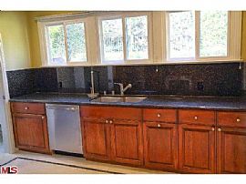 3 Bedroom West Hollywood Home  in West Hollywood, CA (Photo 4 of 7)