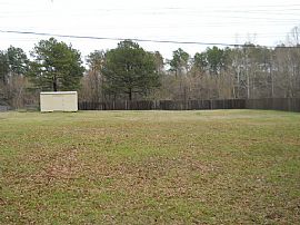 This 4 Bedroom, 3 Bath Home Is Waiting For You!  in Shreveport, LA (Photo 7 of 9)