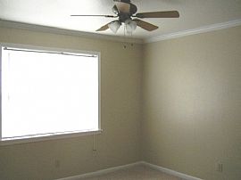 This 4 Bedroom, 3 Bath Home Is Waiting For You!  in Shreveport, LA (Photo 9 of 9)