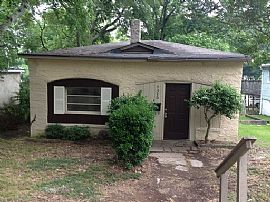 This Newly Renovated 2br/1bth in Birmingham in Birmingham, AL