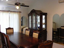 On Golf Court 3 Bedroom House Rent to Own in Glendale Heights, IL (Photo 8 of 9)