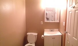 3bd/ 1.5 Bt.  1040 Sqft House For Rent  in Spring Lake, NC