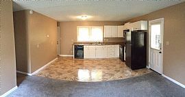 3bd/ 1.5 Bt.  1040 Sqft House For Rent  in Spring Lake, NC (Photo 5 of 9)