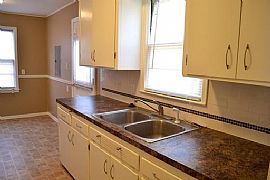 Single Family Home Perfect and Nice For You  in Wichita, KS (Photo 5 of 9)