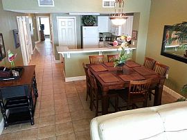 Luxuary Gulf Front 4br 3 Ba with Double Umbrella Beach in Orlando, FL (Photo 4 of 9)