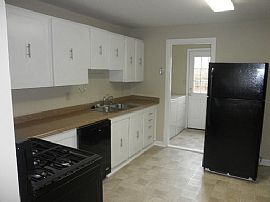 Charming 3 Bedroom 1.5 Bath Bungalow in Dundalk, MD