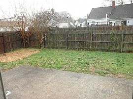 Charming 3 Bedroom 1.5 Bath Bungalow in Dundalk, MD (Photo 9 of 9)