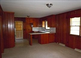 Nice Brick House in Great Location in Winston-Salem, NC (Photo 4 of 11)