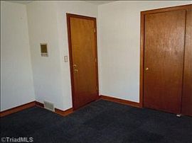 Nice Brick House in Great Location in Winston-Salem, NC (Photo 9 of 11)