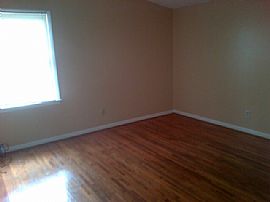 Amazing Single Family Home For Rent in Birmingham, AL (Photo 4 of 5)