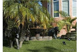 Gorgeous Property in Los Feliz, CA (Photo 2 of 12)