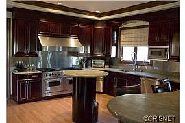 Gorgeous Property in Los Feliz, CA (Photo 5 of 12)