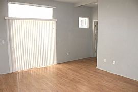 3 Bedroom,  2 Bath. in Santa Fe, NM (Photo 5 of 9)