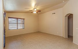 Great 3 Bedroom Home in Gilbert, AZ (Photo 5 of 5)