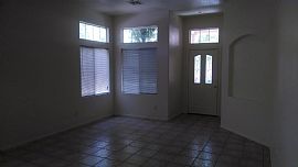 Gorgeous 1-Story Home Featuring 3 Bedrooms in Las Vegas, NV (Photo 2 of 7)