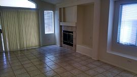 Gorgeous 1-Story Home Featuring 3 Bedrooms in Las Vegas, NV (Photo 4 of 7)